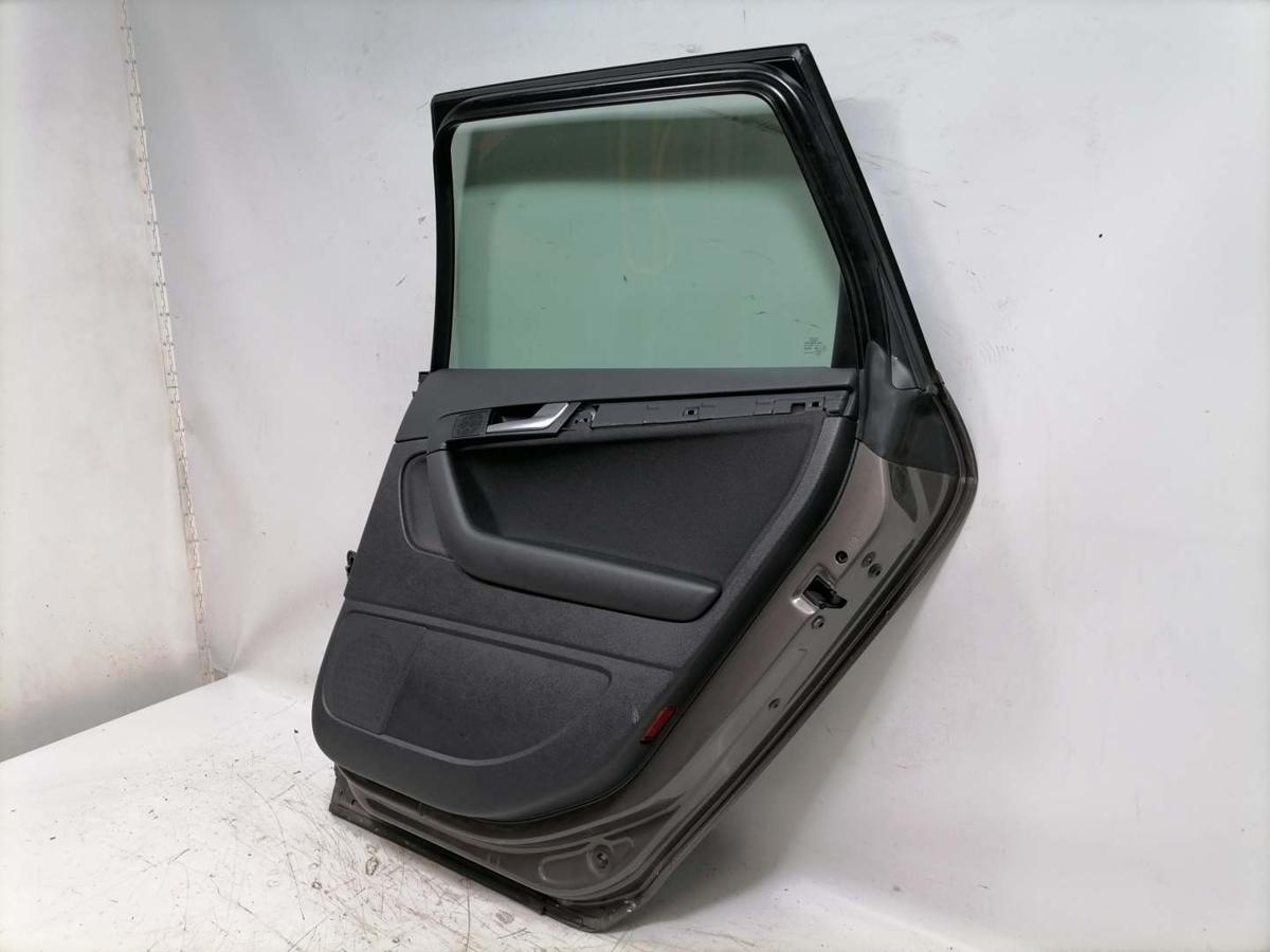 Audi A3 8P original T&uuml;r hinten rechts LY1P Dakotagrau Metallic Rohbau BJ12